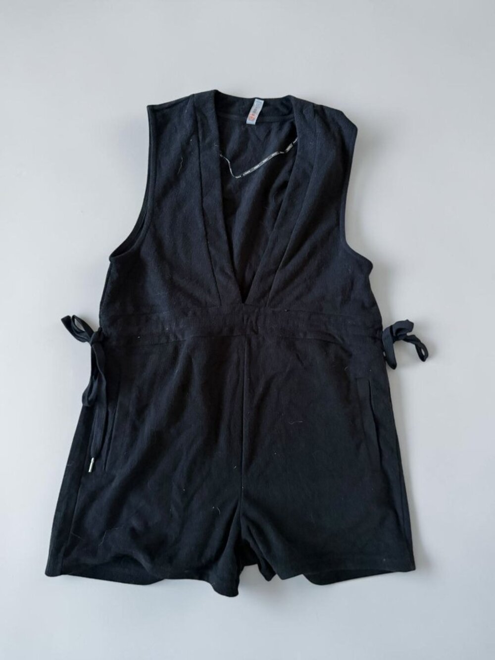 MONO B Black Terry Soft Romper Size Large